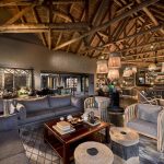 Guest-sitting-area-and-bar-at-andBeyond-Phinda-Mountain-Lodge